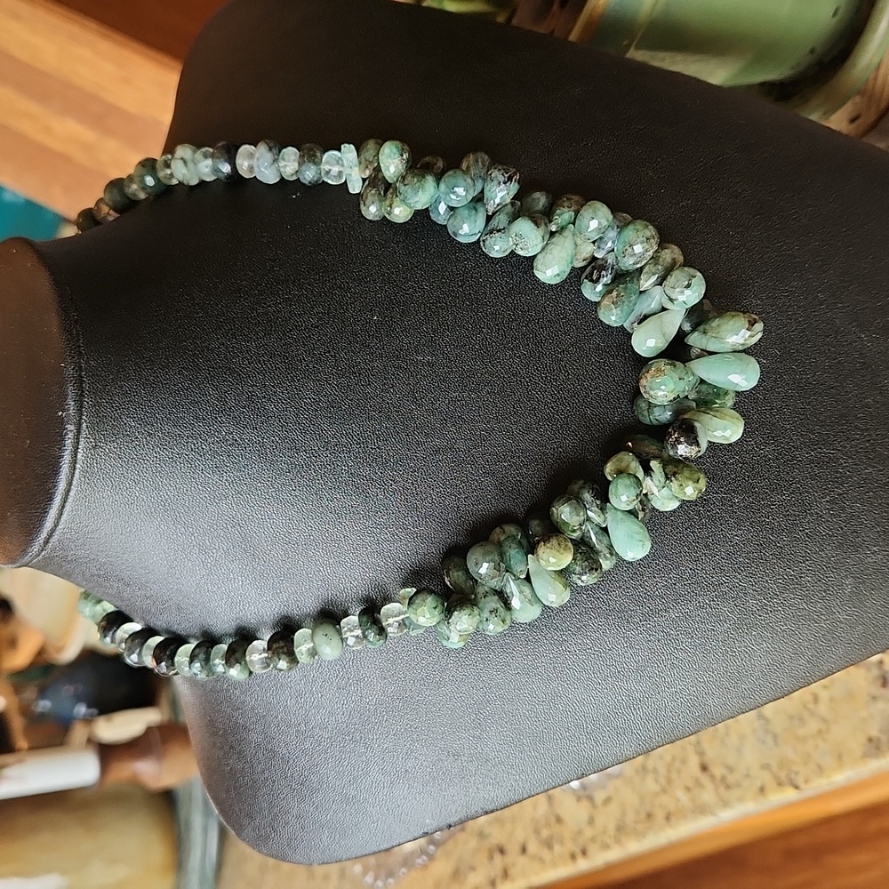 Natural Emerald and Flourite necklace 16"
